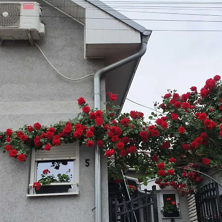 Fortress Apartments Nis Exterior photo