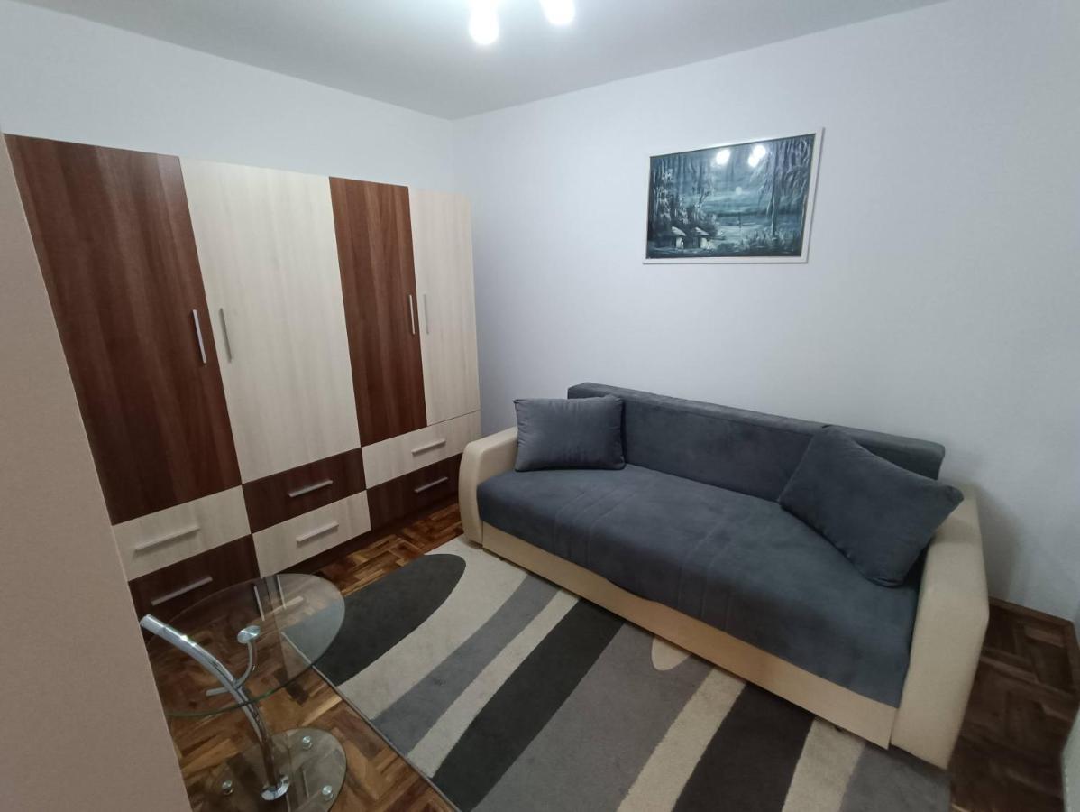 Apartment Fortress Ni